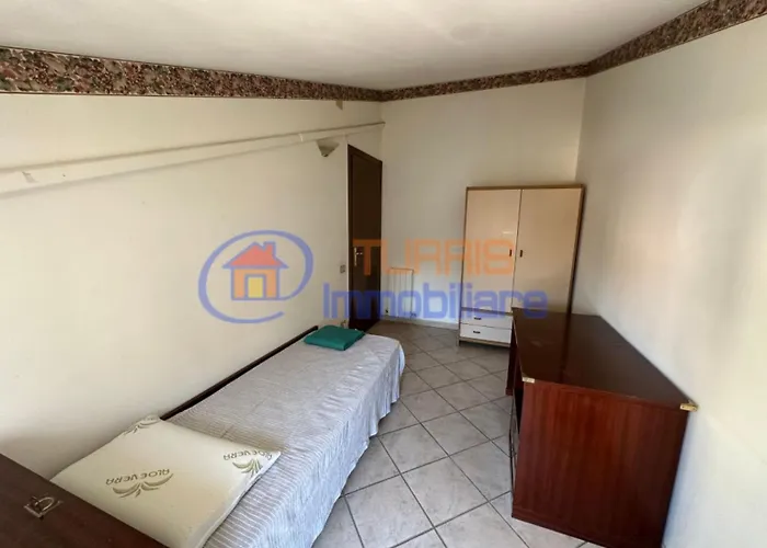 La Mansarda Di Via Galilei Apartmán *